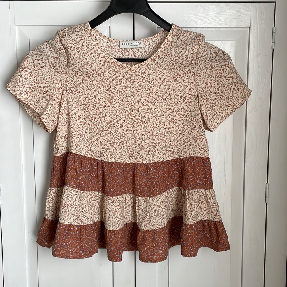 Paper Crane Cream and Rust Floral Tiered Top Size XS